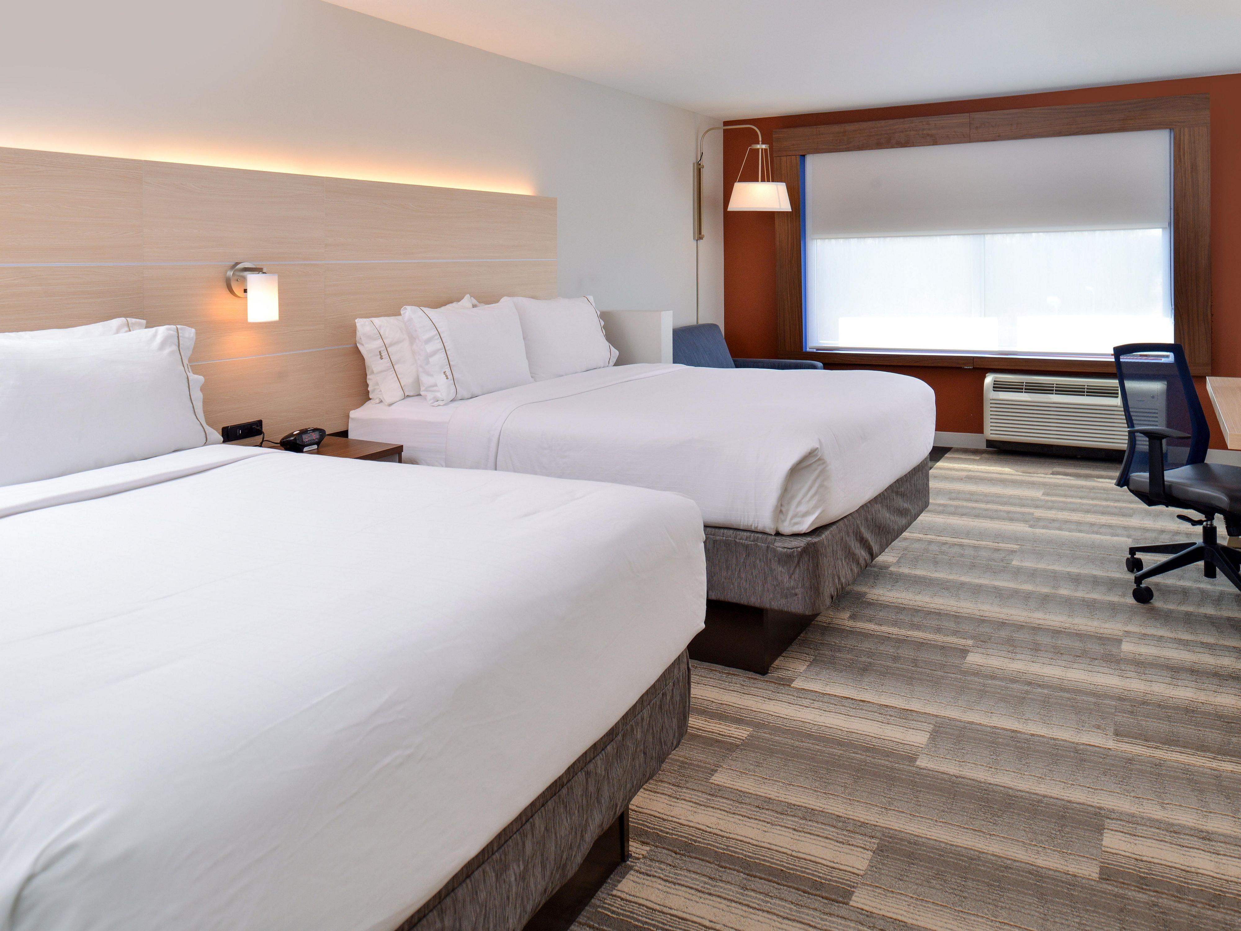 Holiday Inn Express & Suites - Brighton By Ihg Exterior photo